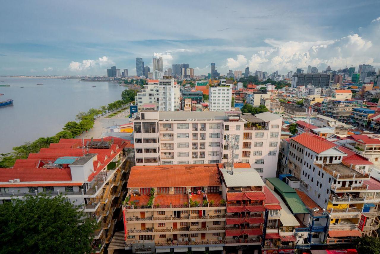 Phuminh Hotel Riverside Phnom Penh Extérieur photo