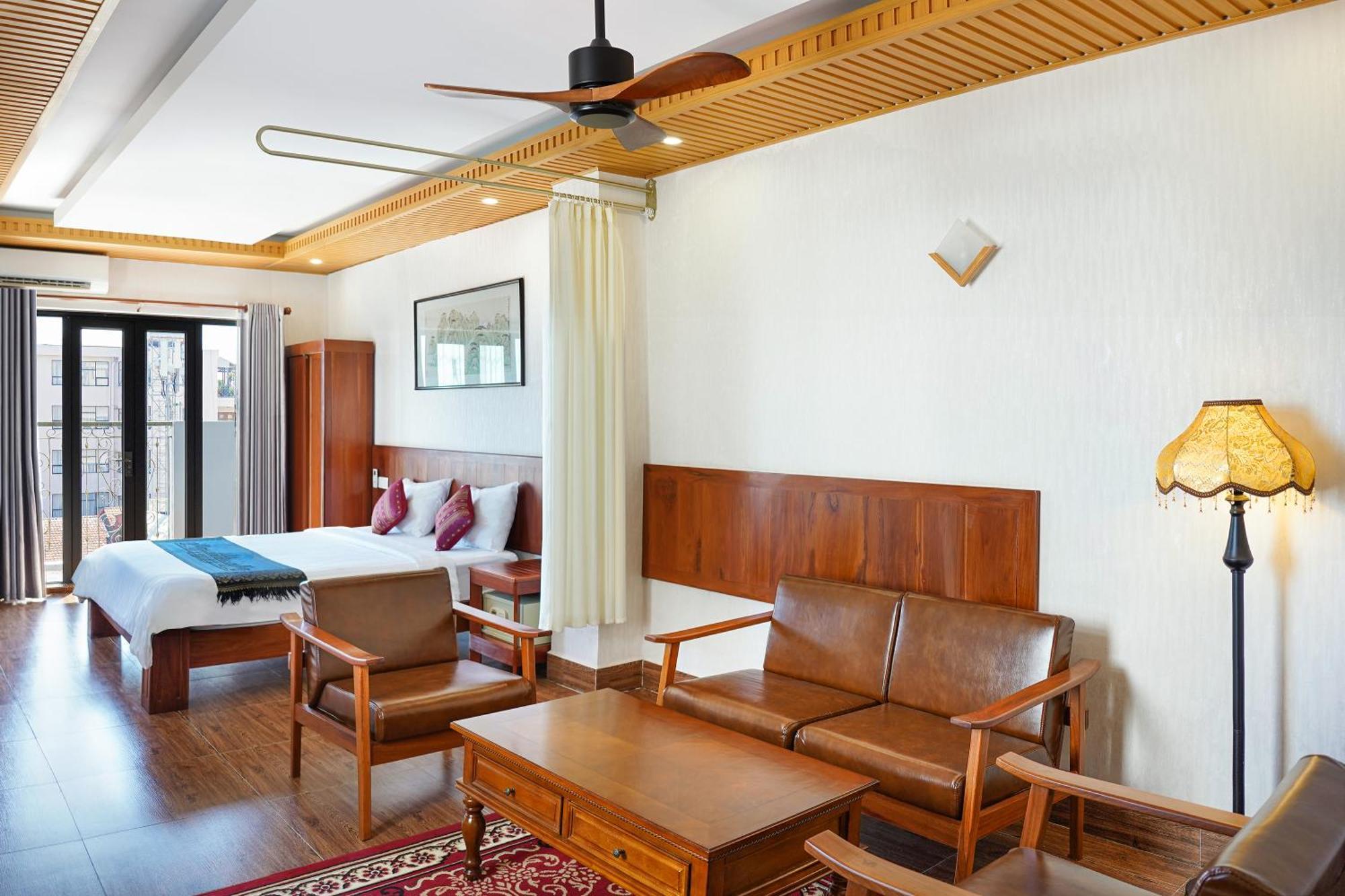 Phuminh Hotel Riverside Phnom Penh Extérieur photo