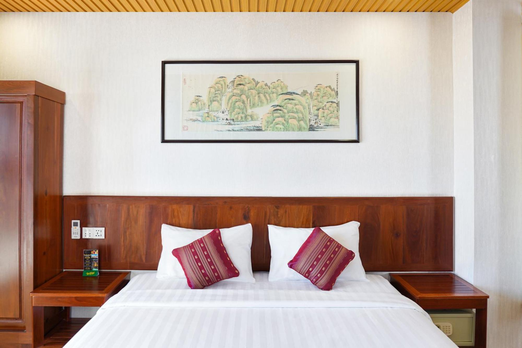 Phuminh Hotel Riverside Phnom Penh Extérieur photo