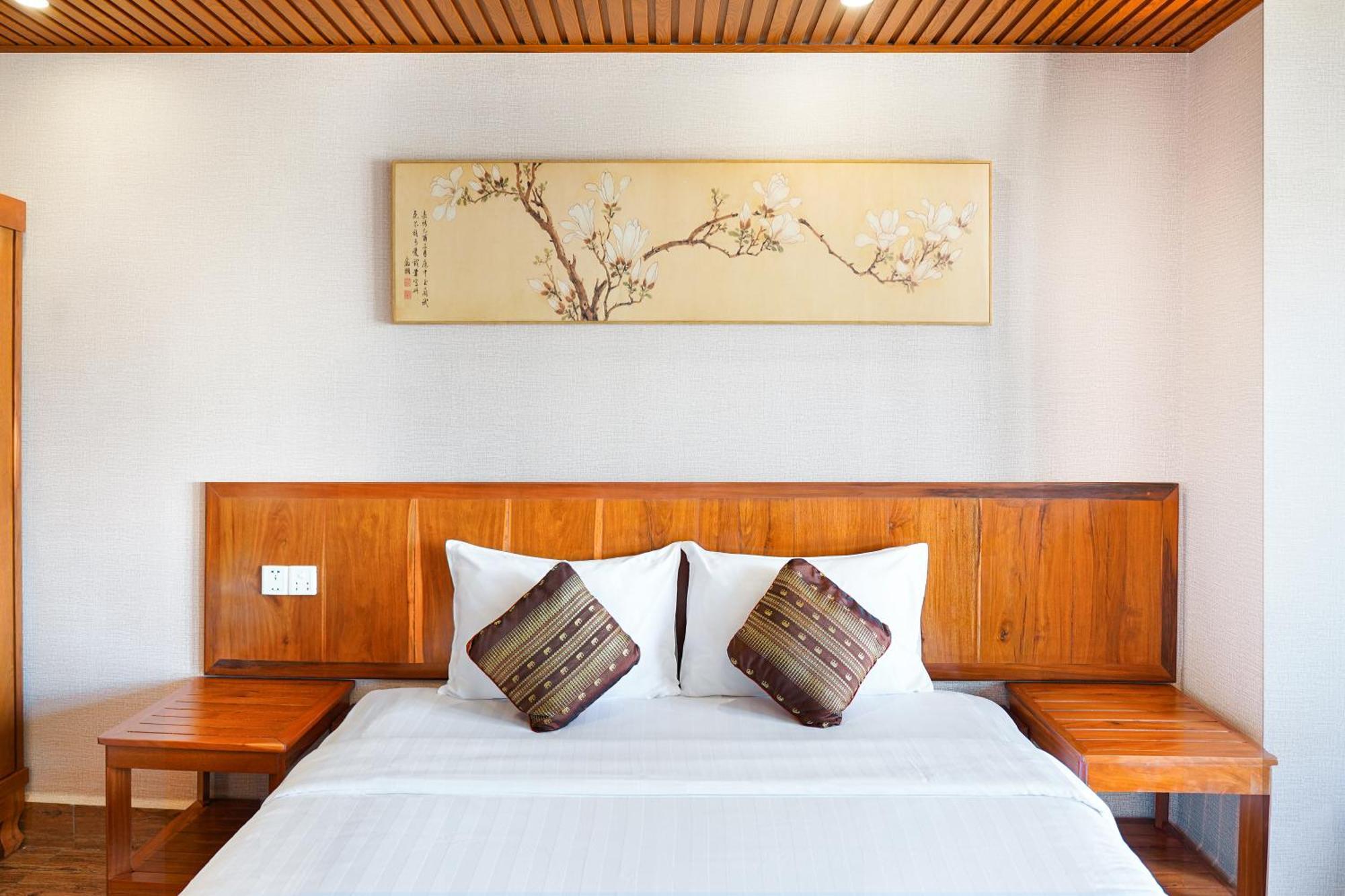 Phuminh Hotel Riverside Phnom Penh Extérieur photo