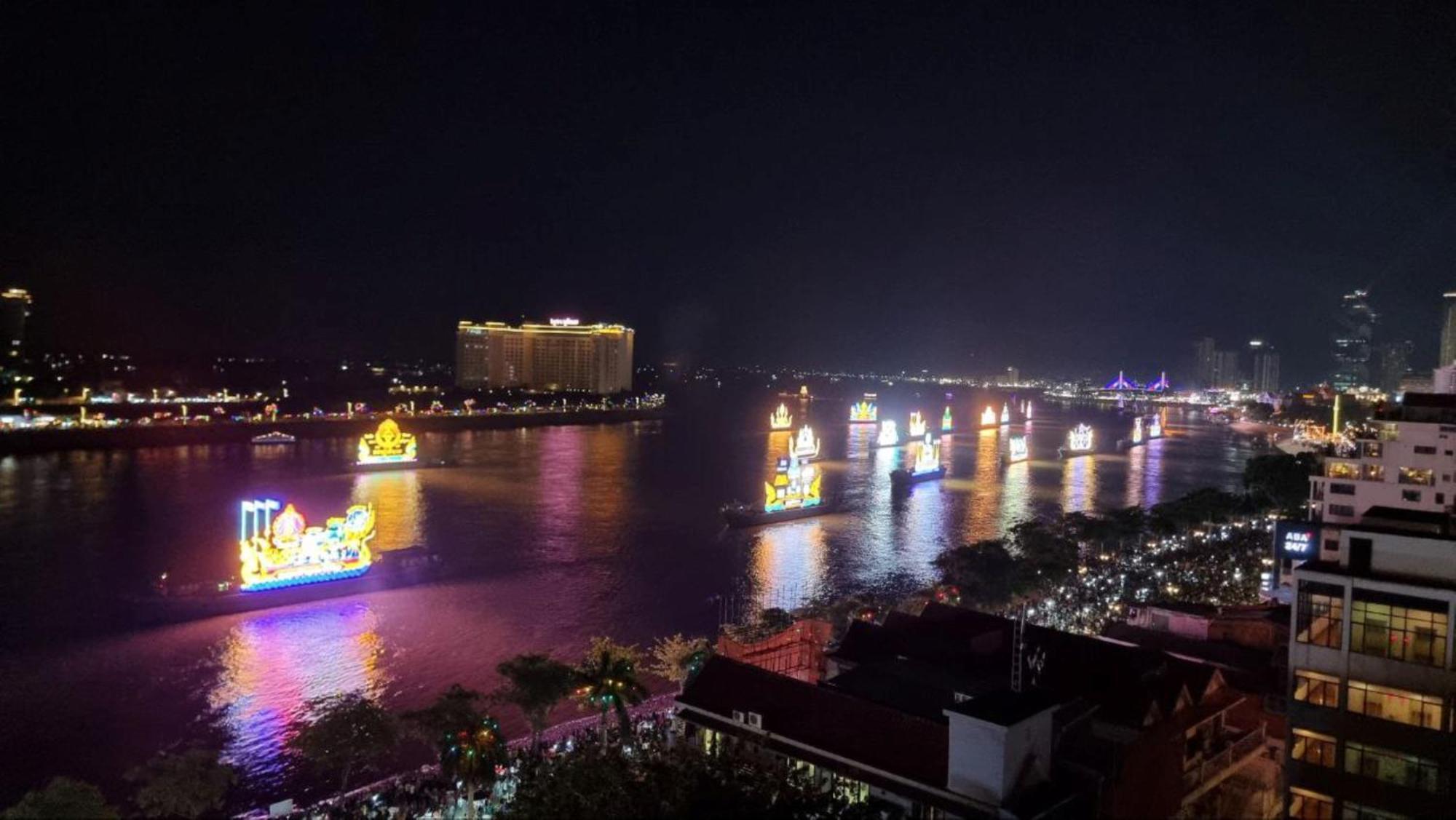 Phuminh Hotel Riverside Phnom Penh Extérieur photo
